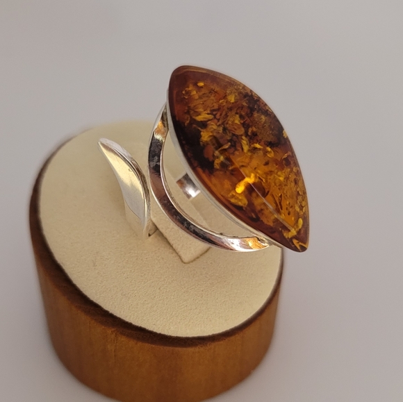 Sterling silver and baltic amber ring - Picture 2 of 3